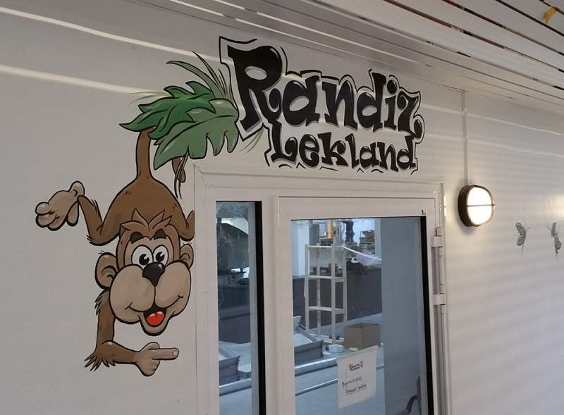 Måleri - Skyltar & Reklam - 927